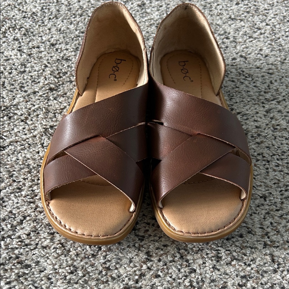b.o.c. Women's Tan and Brown Crisscross Sandals